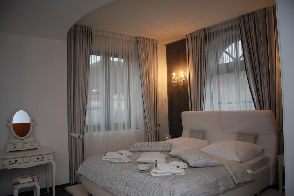 Hotel Da Gianni Gmbh Oranienburg Rum bild