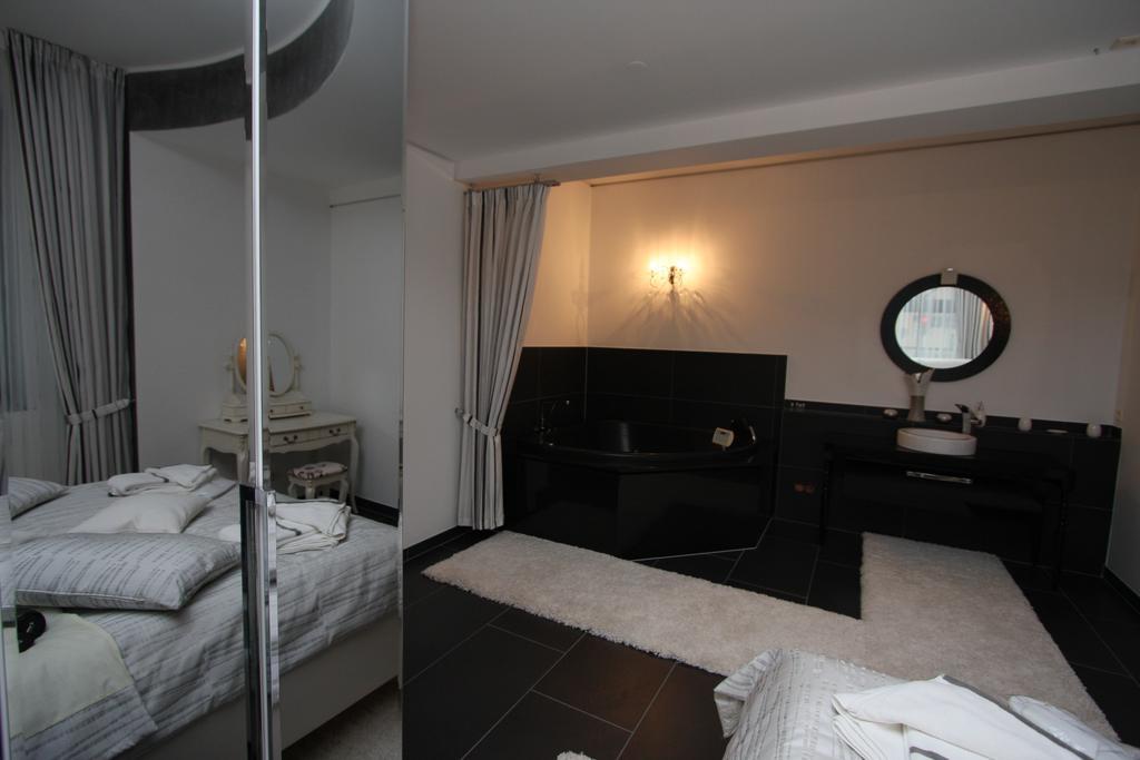 Hotel Da Gianni Gmbh Oranienburg Rum bild